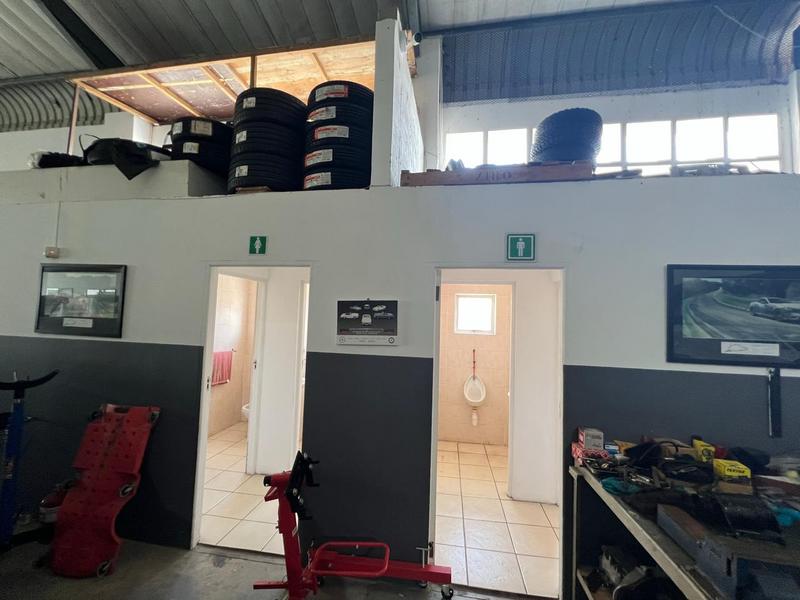 To Let commercial Property for Rent in Walmer Eastern Cape